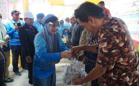 Safari Gemar Ikan, 3,7 Ton Ikan Dibagikan untuk Warga Segah dan Kelay