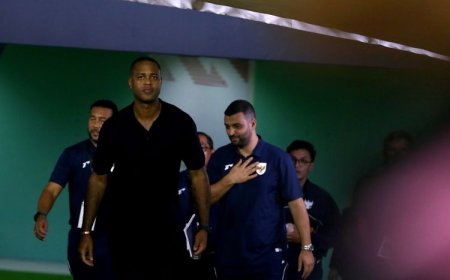 Kluivert Sesalkan Waktu Latihan Singkat Timnas Indonesia Jelang Lawan Arab Saudi
