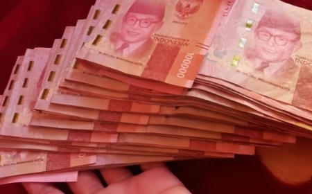 Rupiah Tunjukkan Kekuatan, Menguat ke Level Rp16.645 per Dolar AS