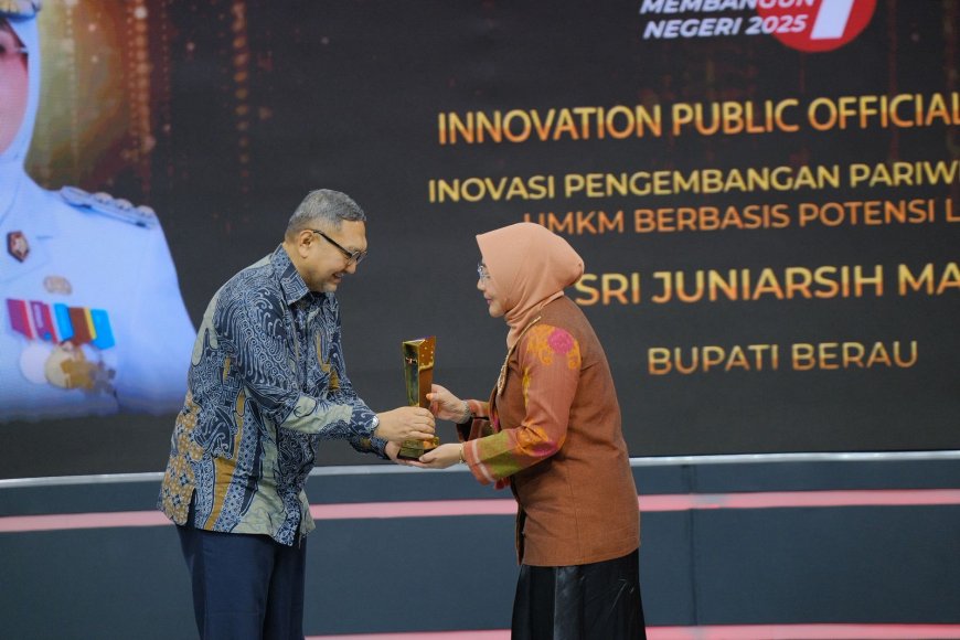 Bupati Berau Raih Penghargaan Inovasi Membangun Negeri 2025 dari TvOne
