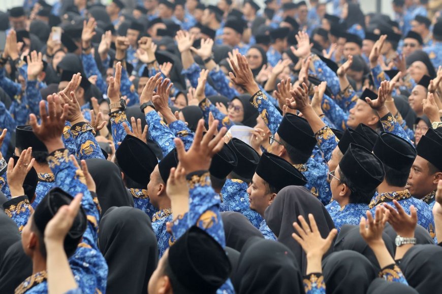 Pemerintah Cairkan Tambahan DAU Rp 7,66 Triliun untuk THR dan Gaji ke-13 Guru ASN Daerah