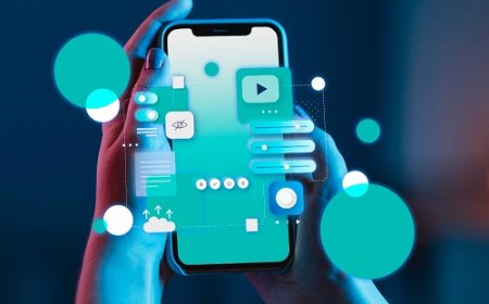 Mahasiswa Gugat UU Cipta Kerja ke MK, Soroti Praktik Hangusnya Sisa Kuota Internet