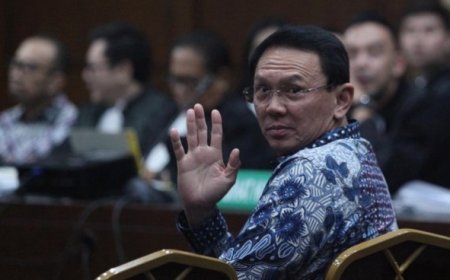Ahok Desak Pemeriksaan Jokowi dalam Kasus Dugaan Korupsi Tata Kelola Minyak Pertamina