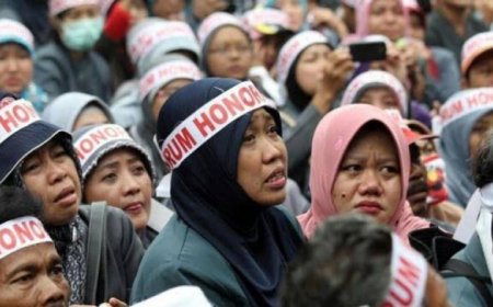 Kesejahteraan Guru Honorer Masih Timpang, Gaji Pokok Banyak di Bawah UMP