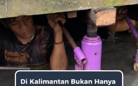 Proses Pengangkatan Rumah di Kalimantan Jadi Sorotan