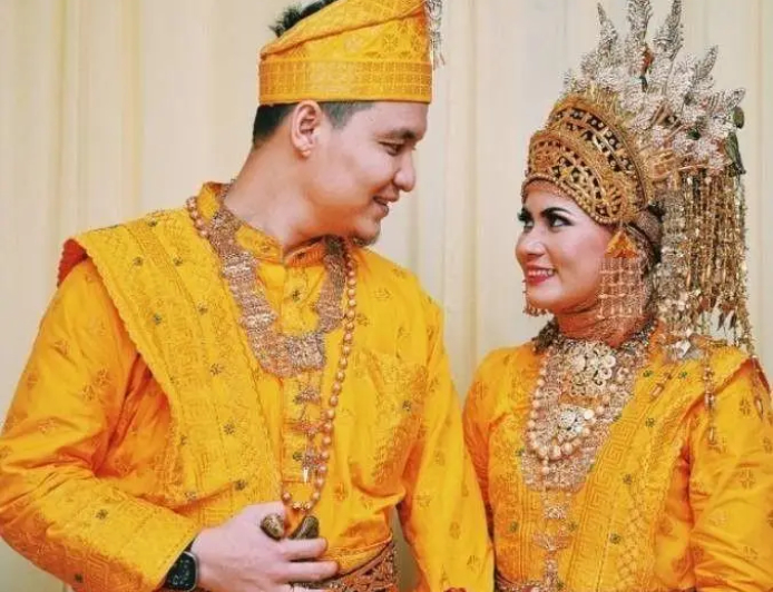 Mengenal Suku Banua: Jejak Sejarah dan Identitas Pesisir Berau